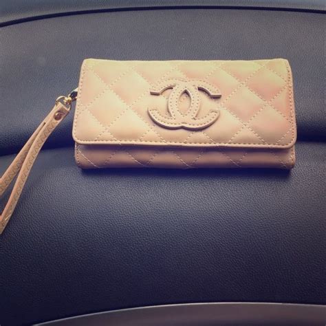 chanel wallet wristlet|chanel wristlet 2022.